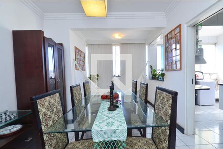 Sala de jantar de apartamento à venda com 3 quartos, 120m² em Sagrada Família, Belo Horizonte