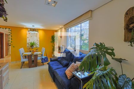 Sala de apartamento à venda com 4 quartos, 110m² em São Lucas, Belo Horizonte