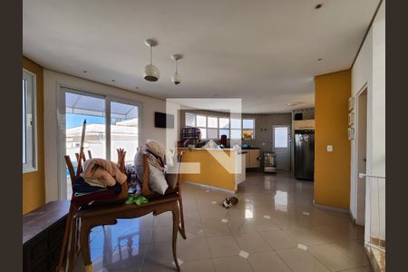 Casa de condomínio para alugar com 316m², 3 quartos e 6 vagas Casa de condomínio para alugar com 316m², 3 quartos e 6 vagasSala de Jantar