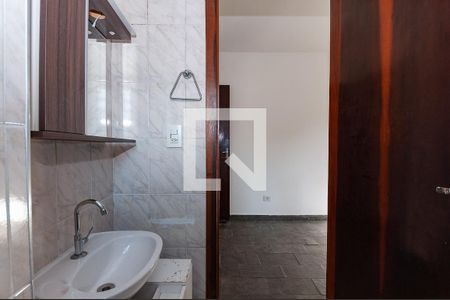 Banheiro do quarto 1 Suíte de casa para alugar com 2 quartos, 65m² em Alto da Lapa, São Paulo