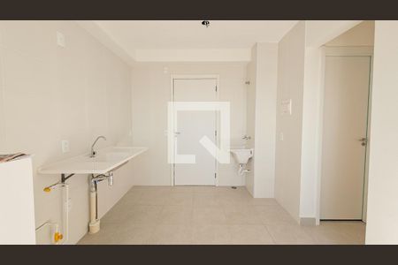 Cozinha de apartamento para alugar com 2 quartos, 34m² em Socorro, São Paulo