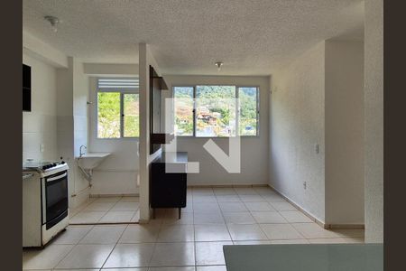 Sala de apartamento para alugar com 2 quartos, 50m² em Vargem Grande, Rio de Janeiro