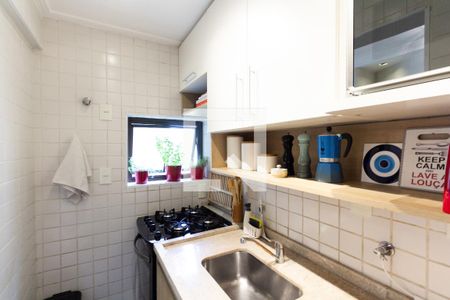 Cozinha de apartamento à venda com 2 quartos, 50m² em Indianópolis, São Paulo