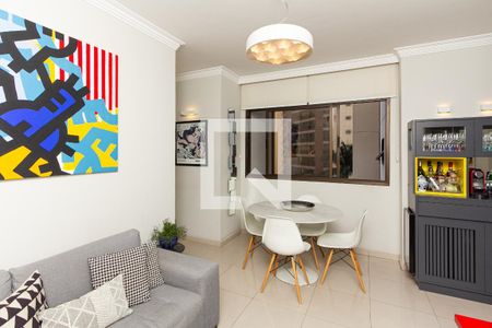 Sala de apartamento à venda com 2 quartos, 50m² em Indianópolis, São Paulo