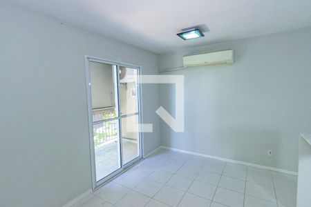 Sala de apartamento à venda com 2 quartos, 53m² em Irajá, Rio de Janeiro