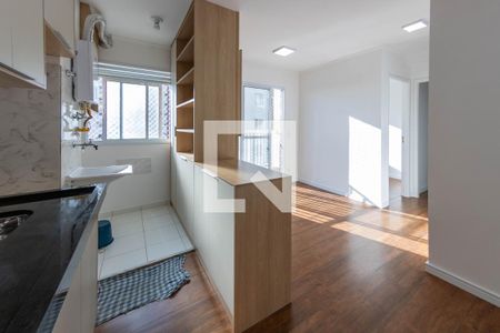Sala/Cozinha de apartamento para alugar com 2 quartos, 40m² em Jardim Adutora, São Paulo