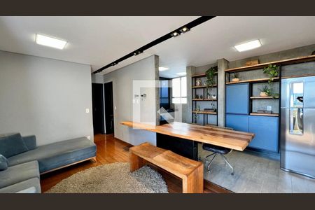Sala de apartamento à venda com 2 quartos, 70m² em Cruzeiro, Belo Horizonte