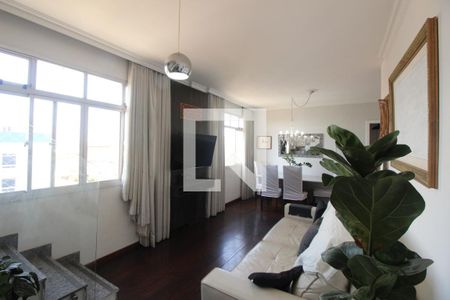 Sala de apartamento à venda com 3 quartos, 196m² em Santa Tereza, Belo Horizonte