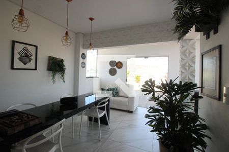 Sala 2 de apartamento à venda com 3 quartos, 196m² em Santa Tereza, Belo Horizonte