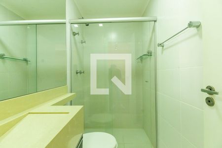 Banheiro de kitnet/studio para alugar com 1 quarto, 27m² em Tatuapé, São Paulo