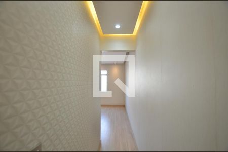 Hall de entrada de apartamento à venda com 2 quartos, 70m² em Irajá, Rio de Janeiro