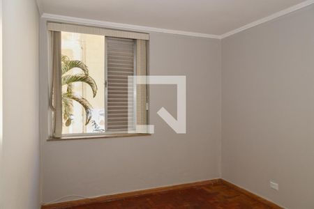 Quarto 2 de apartamento para alugar com 2 quartos, 55m² em Vila Constança, São Paulo