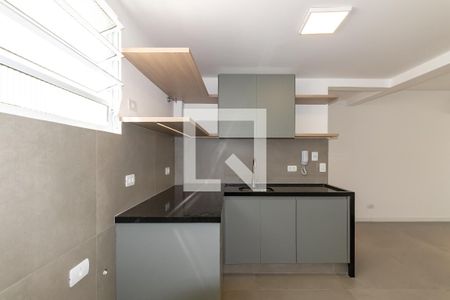 Cozinha de apartamento para alugar com 2 quartos, 81m² em Vila Nova Conceição, São Paulo
