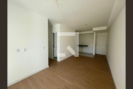 Sala de apartamento à venda com 2 quartos, 64m² em Engordadouro, Jundiaí
