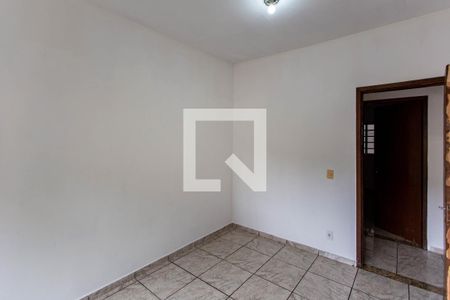 Quarto 1 de apartamento para alugar com 3 quartos, 75m² em Novo Alvorada, Belo Horizonte