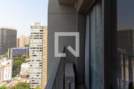 Varanda de kitnet/studio para alugar com 1 quarto, 24m² em Vila Nova Conceição, São Paulo