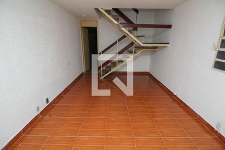 Sala de apartamento para alugar com 3 quartos, 100m² em Vila Sílvia, São Paulo