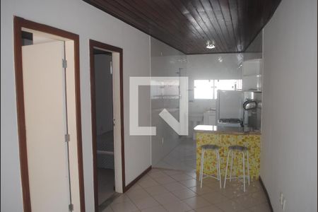 Sala  de casa para alugar com 2 quartos, 50m² em Imbuí, Salvador