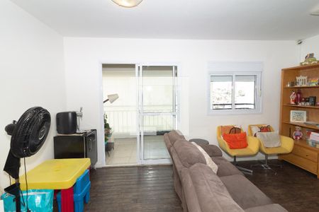 Sala de apartamento à venda com 2 quartos, 74m² em Vila Pompéia, São Paulo