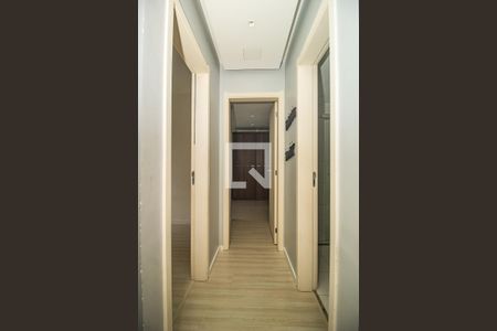 Corredor de apartamento para alugar com 2 quartos, 60m² em Cavalhada, Porto Alegre