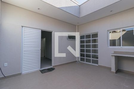 Entrada edícula de casa para alugar com 2 quartos, 60m² em Jardim Petropolis, São José dos Campos