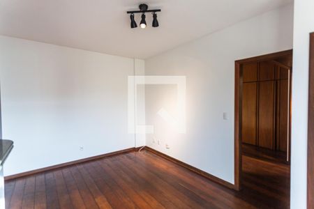 Sala de apartamento à venda com 1 quarto, 47m² em Cruzeiro, Belo Horizonte