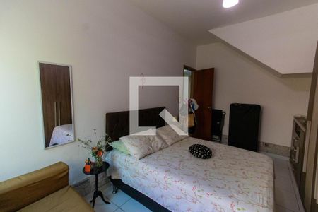 Casa à venda com 325m², 4 quartos e 2 vagas Casa à venda com 325m², 4 quartos e 2 vagasQuarto 4