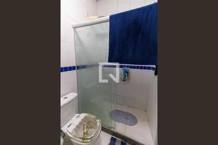 Casa à venda com 325m², 4 quartos e 2 vagas Casa à venda com 325m², 4 quartos e 2 vagasBanheiro do Quarto 3