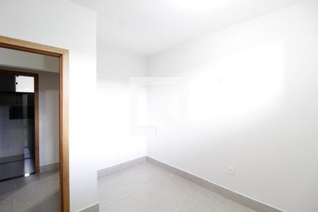Quarto 2 de casa para alugar com 3 quartos, 150m² em Martins, Uberlândia