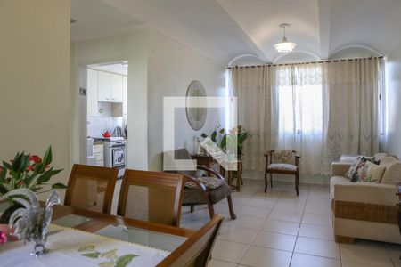 Apartamento à venda com 66m², 2 quartos e sem vagaSala