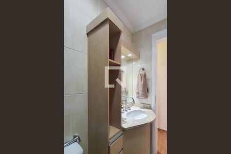 Banheiro de apartamento à venda com 3 quartos, 83m² em Vila Isolina Mazzei, São Paulo