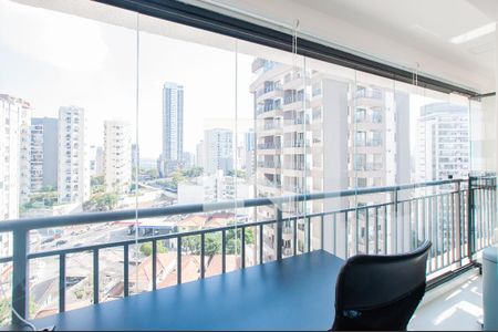 Varanda de kitnet/studio à venda com 1 quarto, 30m² em Sumaré, São Paulo