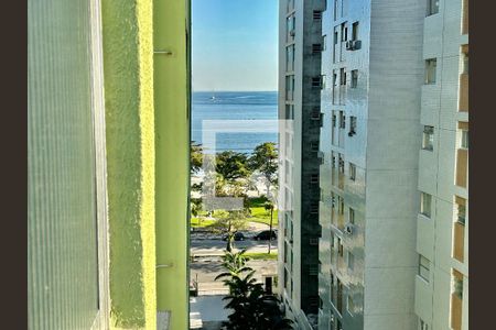 Vista da Sala de apartamento para alugar com 1 quarto, 60m² em Aparecida, Santos