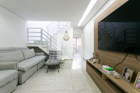 Sala de casa para alugar com 3 quartos, 180m² em Vila Carrao, São Paulo