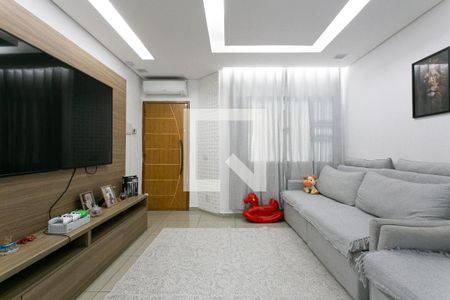 Casa para alugar com 3 quartos, 180m² em Vila Carrao, São Paulo