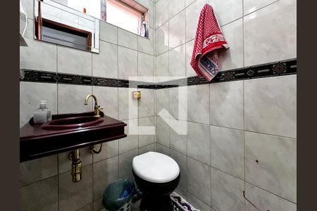Lavabo de casa à venda com 3 quartos, 137m² em Jardim Monte Azul, São Paulo