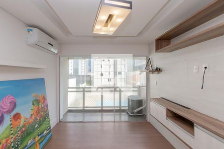 Sala de apartamento para alugar com 3 quartos, 93m² em Campo Belo, São Paulo
