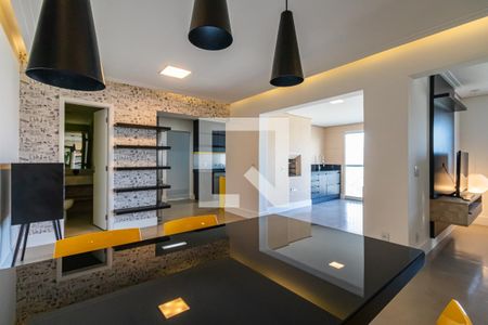 Sala de apartamento para alugar com 2 quartos, 107m² em Empresarial 18 do Forte, Barueri