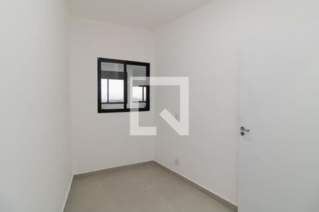 Quarto 2 de apartamento para alugar com 2 quartos, 47m² em Vila Euthalia, São Paulo