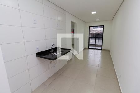 Sala e Cozinha de apartamento para alugar com 2 quartos, 39m² em Vila Euthalia, São Paulo