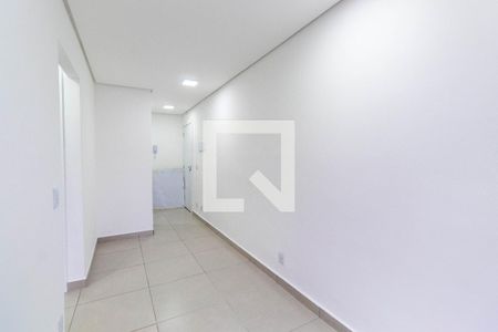 Sala de apartamento para alugar com 2 quartos, 42m² em Vila Euthalia, São Paulo