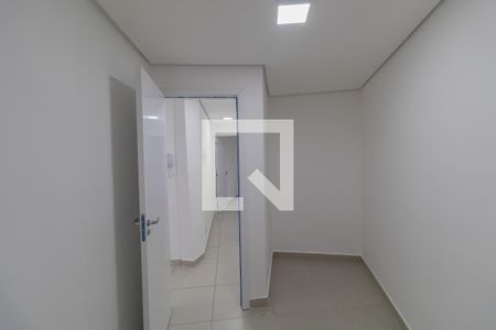 Quarto 1 de apartamento para alugar com 2 quartos, 47m² em Vila Euthalia, São Paulo