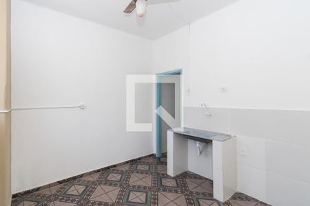 Sala/Cozinha de apartamento para alugar com 2 quartos, 40m² em Bonsucesso, Rio de Janeiro