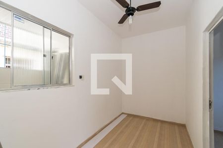 Quarto 1 de apartamento para alugar com 2 quartos, 40m² em Bonsucesso, Rio de Janeiro