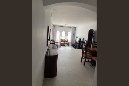 Casa à venda com 3 quartos, 300m² em Vila Floresta, Santo André