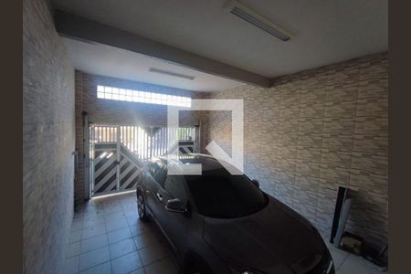 Casa à venda com 4 quartos, 183m² em Conjunto Residencial Pombeva, São Bernardo do Campo