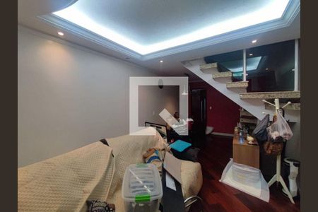 Casa à venda com 4 quartos, 183m² em Conjunto Residencial Pombeva, São Bernardo do Campo