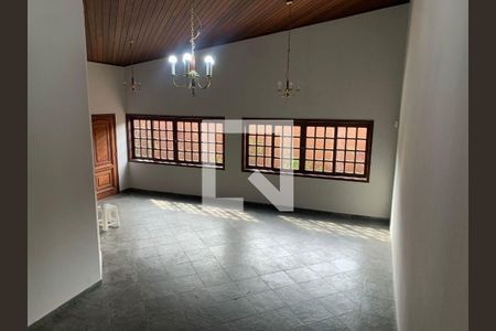 Casa à venda com 3 quartos, 267m² em Parque dos Passaros, São Bernardo do Campo