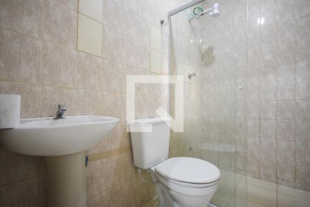 Banheiro de casa para alugar com 1 quarto, 49m² em Super Quadra Morumbi, São Paulo