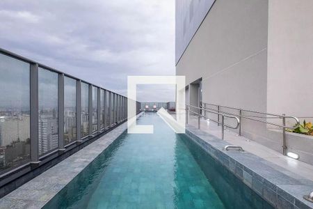 Studio à venda com 22m², 1 quarto e sem vaga Studio à venda com 22m², 1 quarto e sem vagaPiscina